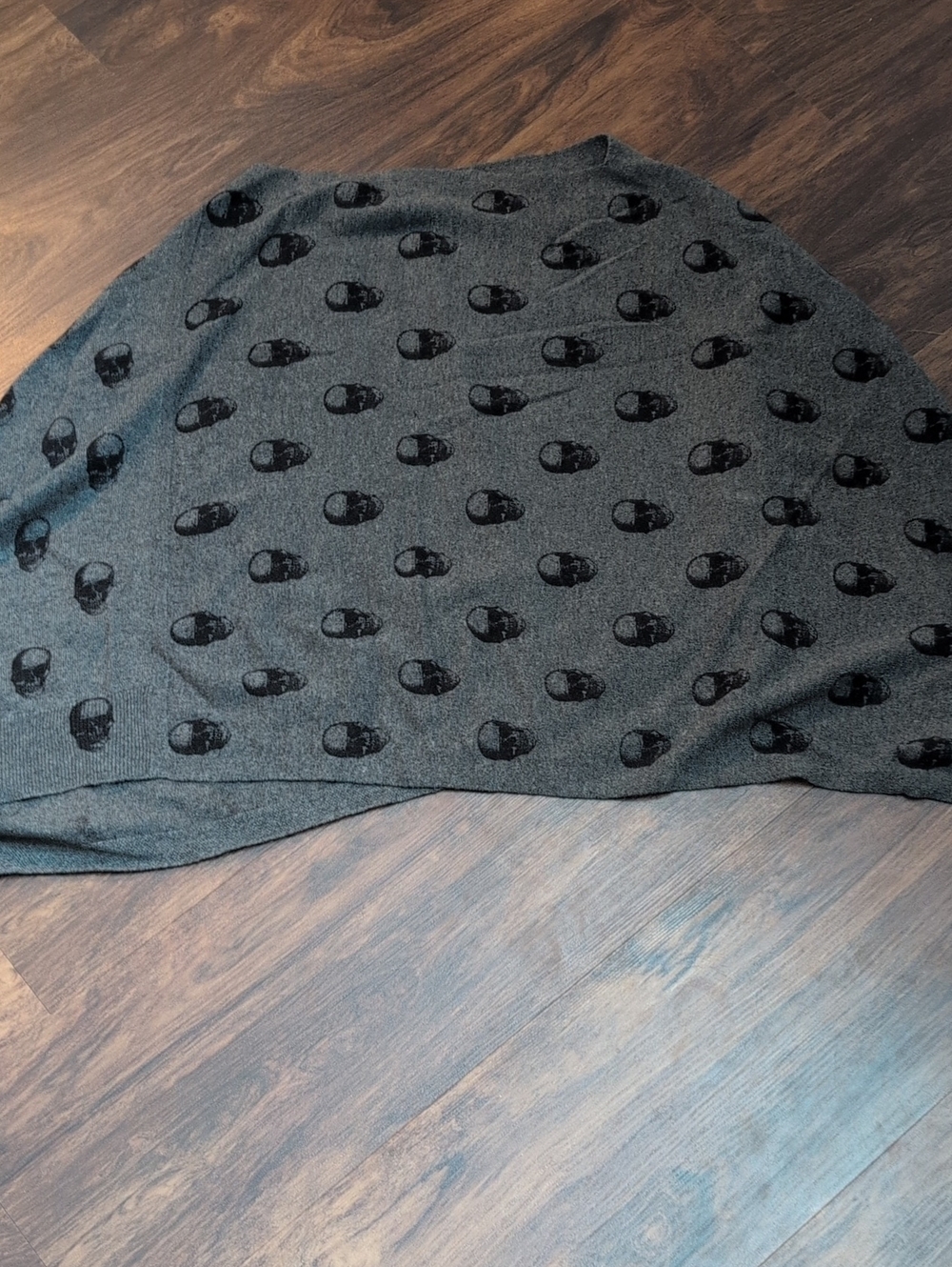 Gray Skull Pattern Cashmere Poncho Women's